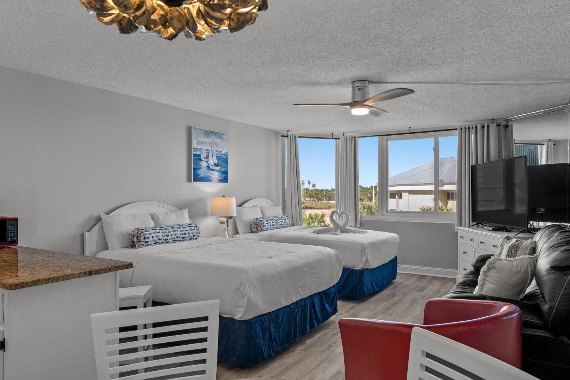 Apartment Of The Gulf 306